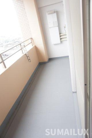 熊本市中央区新屋敷１丁目の賃貸マンションのバルコニー