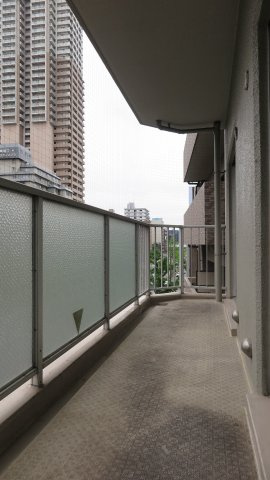 サンハイツ南堀江のバルコニー