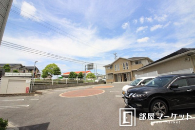 【駐車場】 | ソラーレ　フーカ　Ａ棟