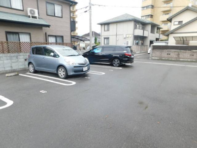 【駐車場】 | グレイスコートＭ