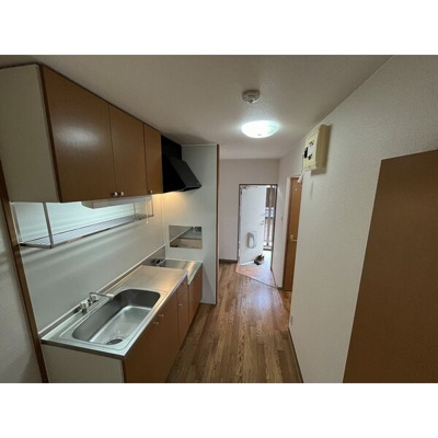 【内装】 | ラーナ