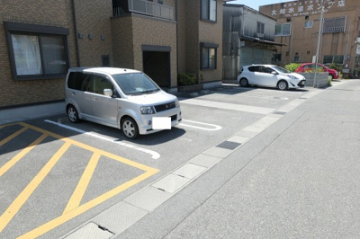 【駐車場】 | メゾン・ド・ソレイユ