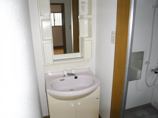 コーポアオキの洗面所|他のお部屋の参考写真となります。