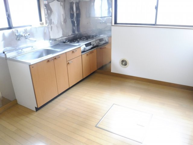 コーポアオキのキッチン|他のお部屋の参考写真となります。