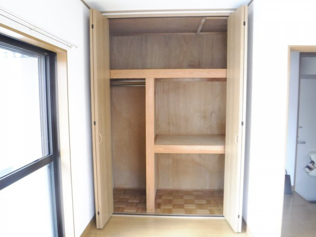 コーポアオキの収納|他のお部屋の参考写真となります。