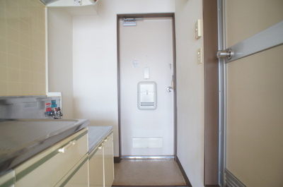 【玄関】 | メゾネットラフィーネ