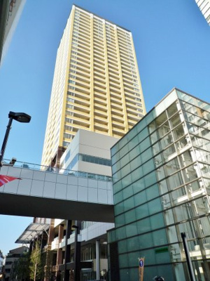 【外観】 | ステーションガーデンタワー | 外はこのようになっています