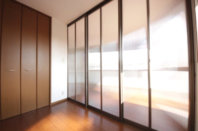 【寝室】 | モナリエ