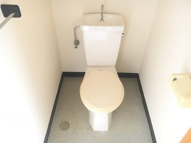 シャトレ西崎のトイレ