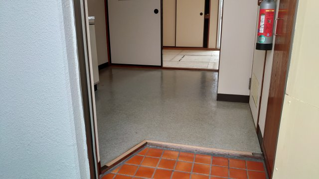 シャトレ西崎