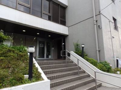 【エントランス】 | ハイツ花之木 | 毎日通るエントランスはこのようになっています