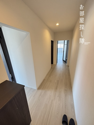 パステル12の玄関