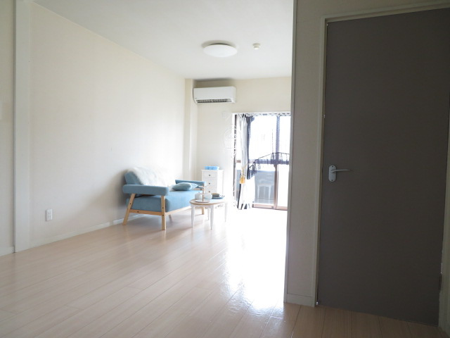 【居間・リビング】 | リキューザ