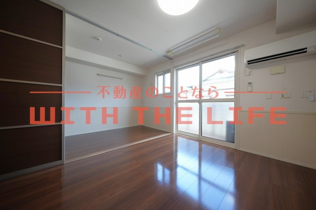 WITH THE LIGHT（ウィズザライト）【10，000円キャッシュバック対象物件】の居間・リビング|ゆったり過ごせるリビングです