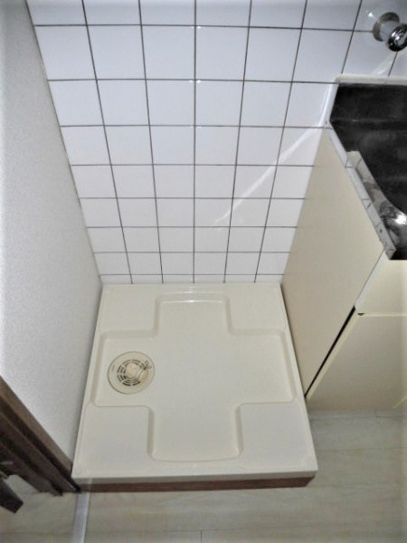 新町ロイヤルハイツの設備|室内洗濯機置き場