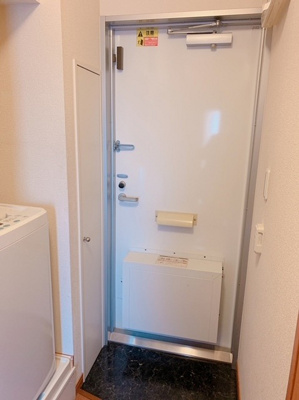 【玄関】 | レオパレス長居西