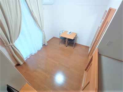 【寝室】 | レオパレス長居西 | 電子レンジ・冷蔵庫