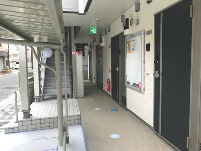 【エントランス】 | クレイノＨＩＫＡＲＩ