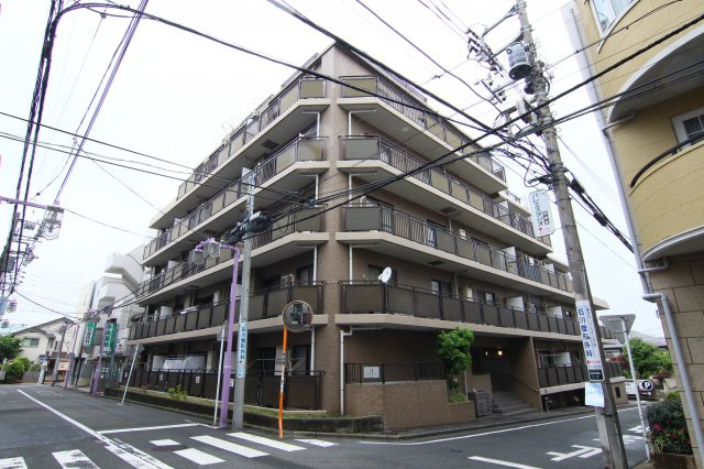 アプリーレ日吉本町の外観