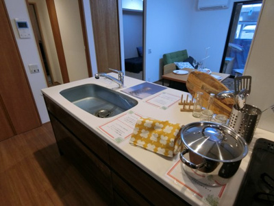 【キッチン】 | フローラ梅田東