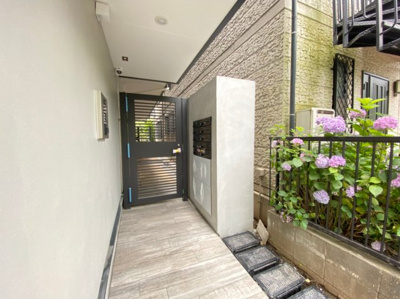 【エントランス】 | HATSUDAI FLAT