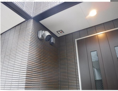 【エントランス】 | クレスト西原 | 防犯カメラ