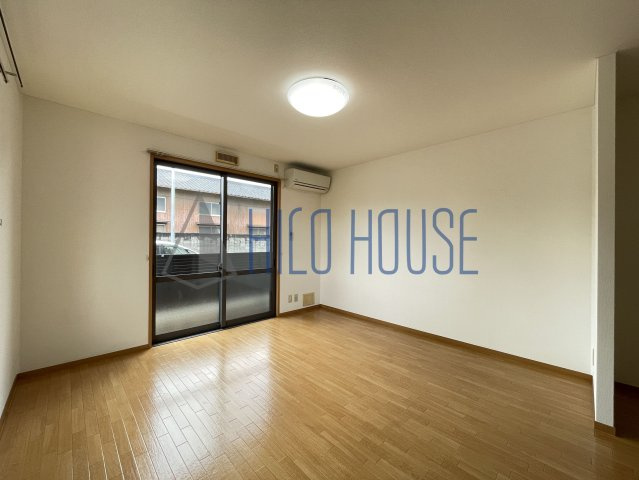 ブローテ川越Ⅰの居間・リビング