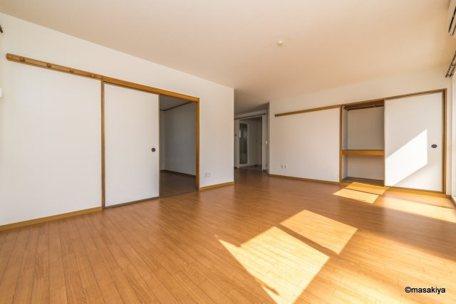 セジュール湯谷の居間・リビング