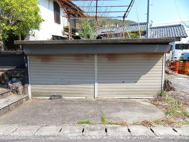 【駐車場】の画像