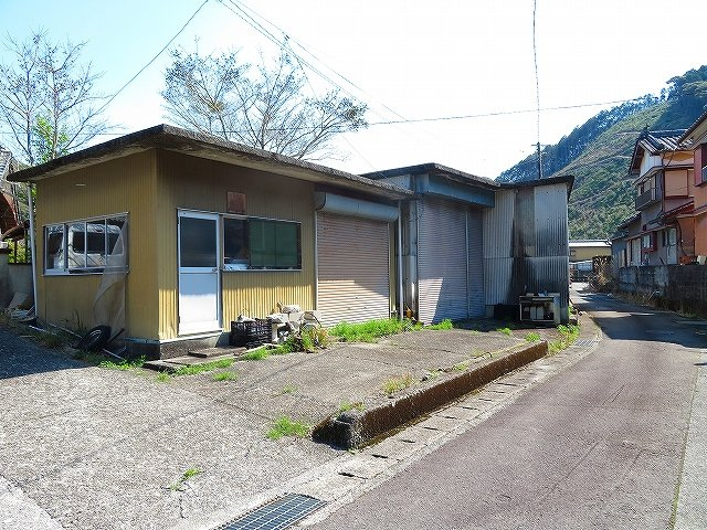 土佐市 家俊の外観|別棟事務所