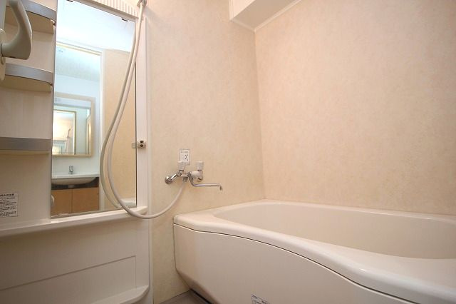 ADDRESS HARIMAYAの浴室|日々の暮らしに欠かせないお風呂です