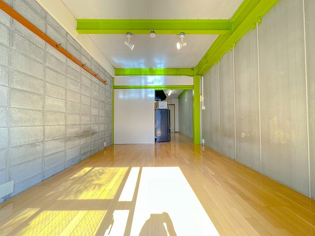 Benefit　HARIMAYAの洋室|個人の部屋や寝室として使える洋室です
※反転の場合あり