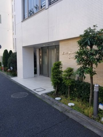 ライオンズマンション高田馬場サウスレジデンスのエントランス