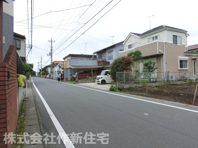 八千代市八千代台北１６丁目　売地　の前面道路含む現地写真|南西側約６．５ｍ公道面