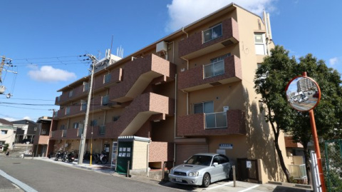 サニーパレス神陵台