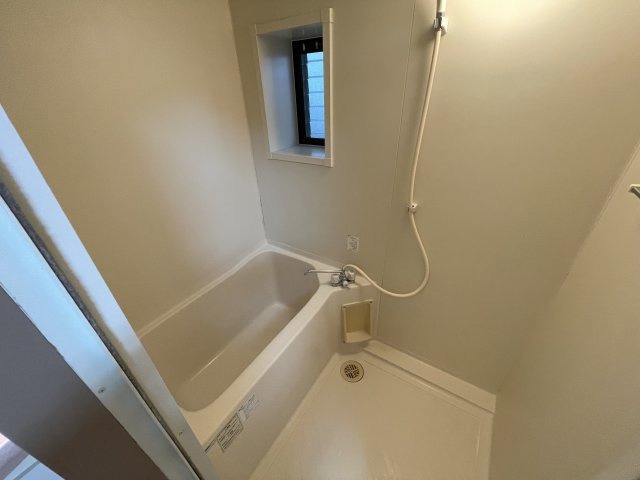 メゾンMⅡの浴室