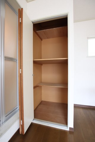 サニーハイツの収納