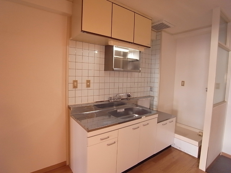 甲南ビルのキッチン