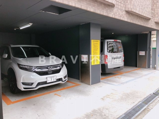 ラ・フォレスタ（ラフォレスタ）　BRAVI不動産の駐車場|【ラ・フォレスタ（ラフォレスタ）】コインパーキング完備