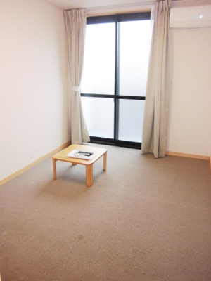 【居間・リビング】 | レオパレス久保吉 | 同タイプ室内