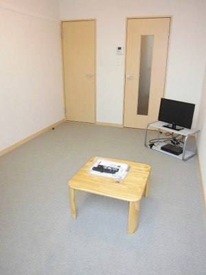 【居間・リビング】 | レオパレス久保吉 | 同タイプ室内