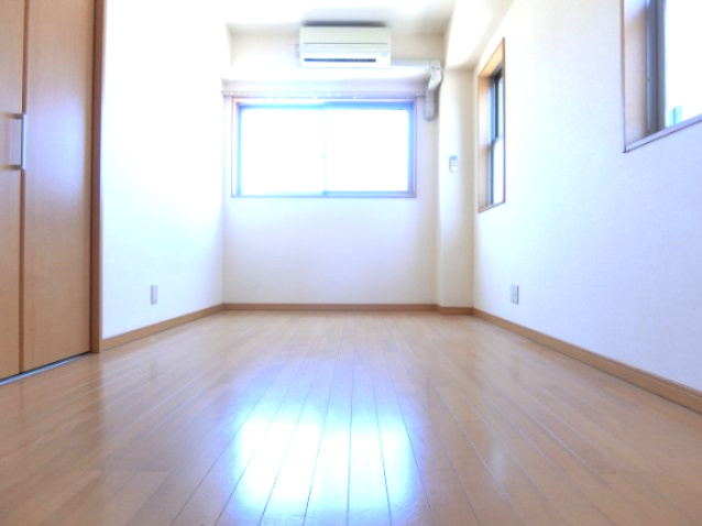 グリーンスクエアの寝室