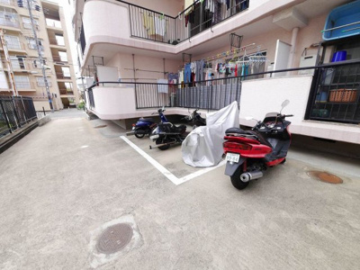 【駐車場】 | シルフィード・ドゥ・御崎