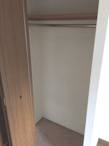 エスリード本町の収納