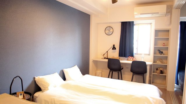 富士林プラザ15番館の居間・リビング