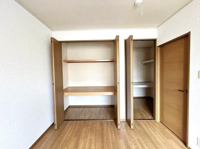 ジュネス　Ⅱの収納