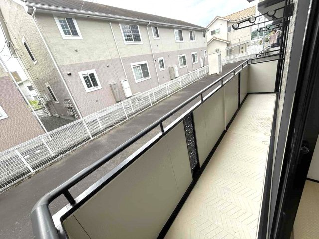 ジュネス　Ⅱのバルコニー