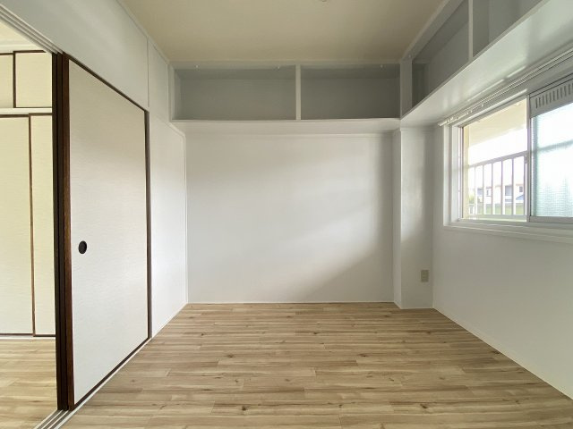 ビレッジハウス法善寺2号棟の居間・リビング|ビレッジハウス法善寺3号棟　ダイニング