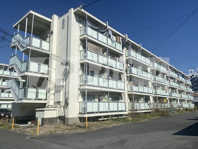 ビレッジハウス法善寺2号棟の外観