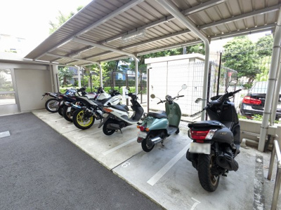 【その他共用部分】 | アデニウム川崎 | バイク置場